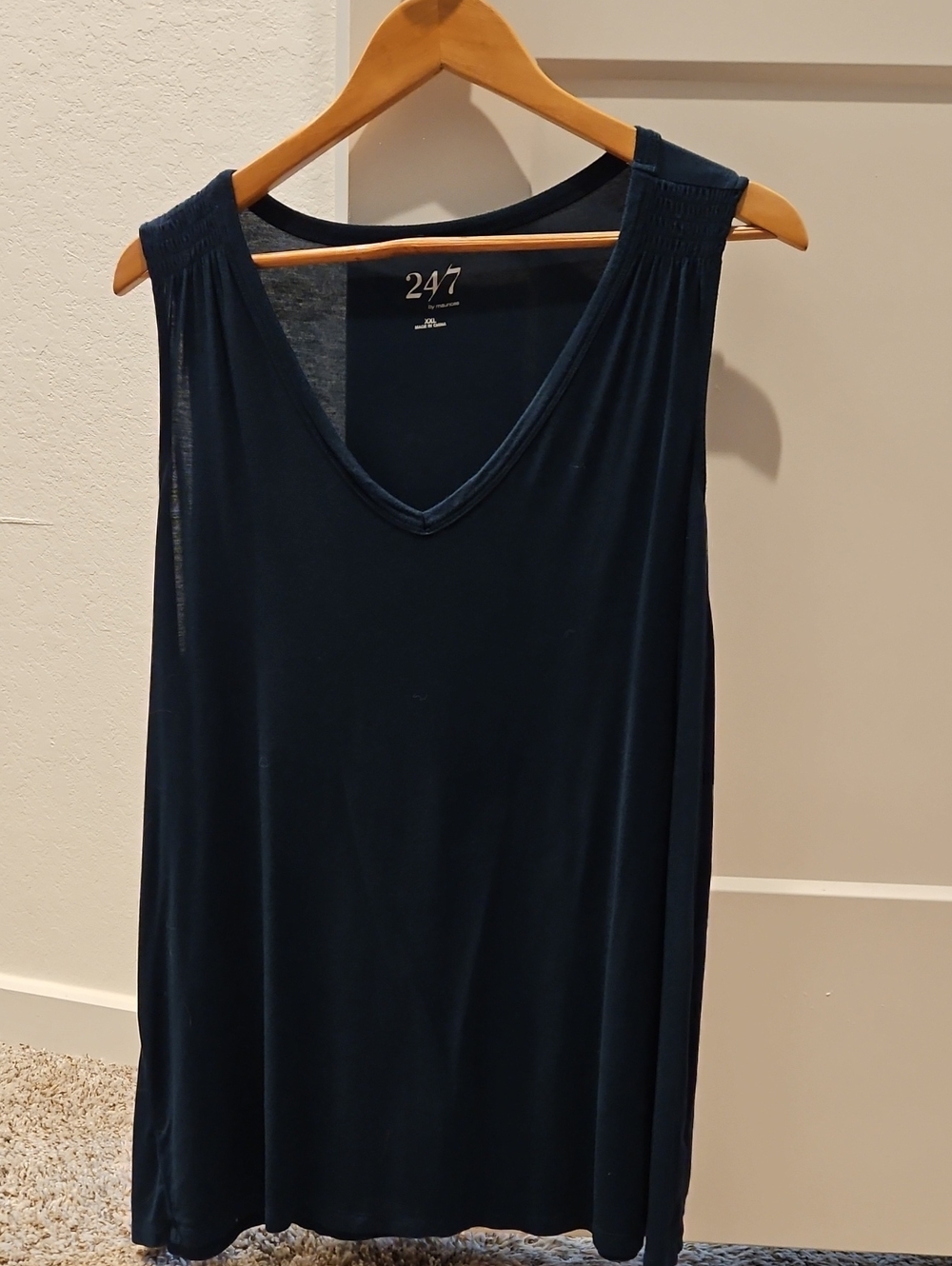 247 Teal V-Neck Sleeveless Tank Top